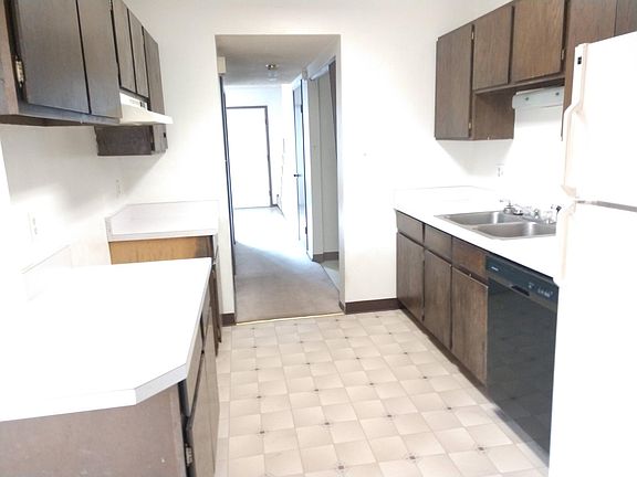 4th image of 1225 Downey St