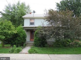 205 Short St, Hummelstown, PA 17036