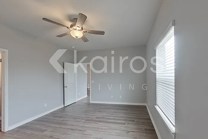 905 NW 4th St — Photo 12