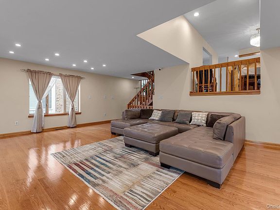 3rd image of 217-63 Corbett Road