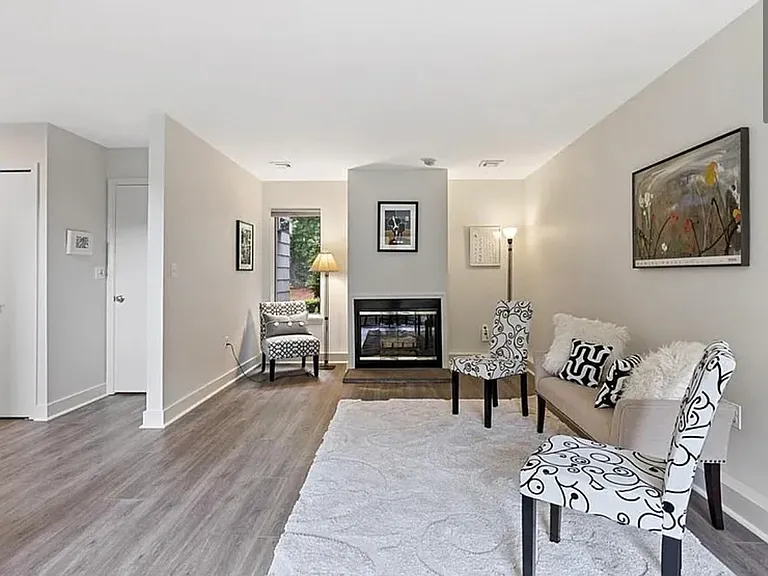 171 Swanton St #77 — Photo 8