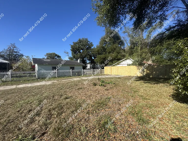 1243 Ida St — Photo 47