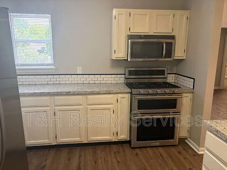 1335 Millridge Dr — Photo 9