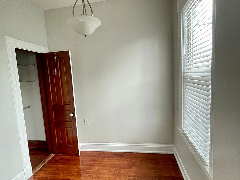 1627 Story Ave #2 — Photo 13