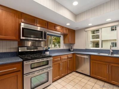 3982 La Jolla Village Dr, La Jolla, CA, 92037