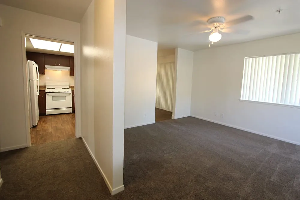 Mira Mesa Ridge - Military Housing — Photo 4