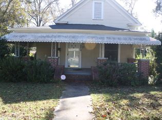 410 W Magnolia St, Fitzgerald, GA 31750