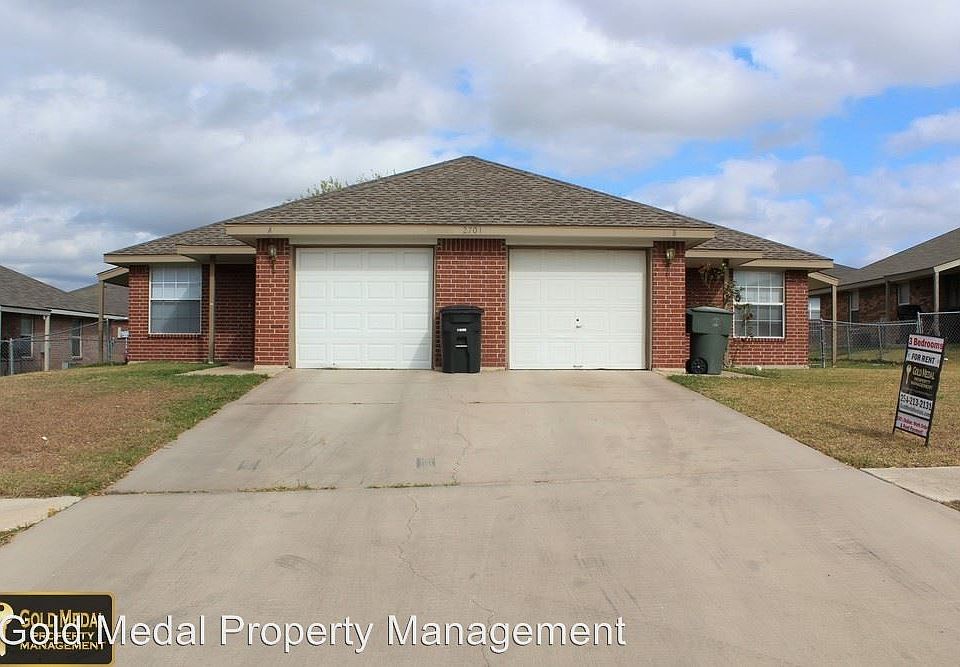 1st image of 2701A Alma Dr