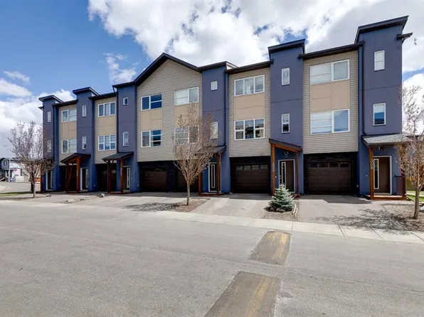 2461 Baysprings Line SW #305, Airdrie, AB T4B 4C6