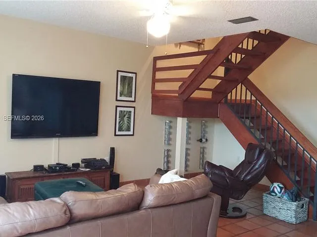 3917 Adra Ave — Photo 11
