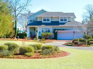8316 Bald Eagle Ln, Wilmington, NC 28411