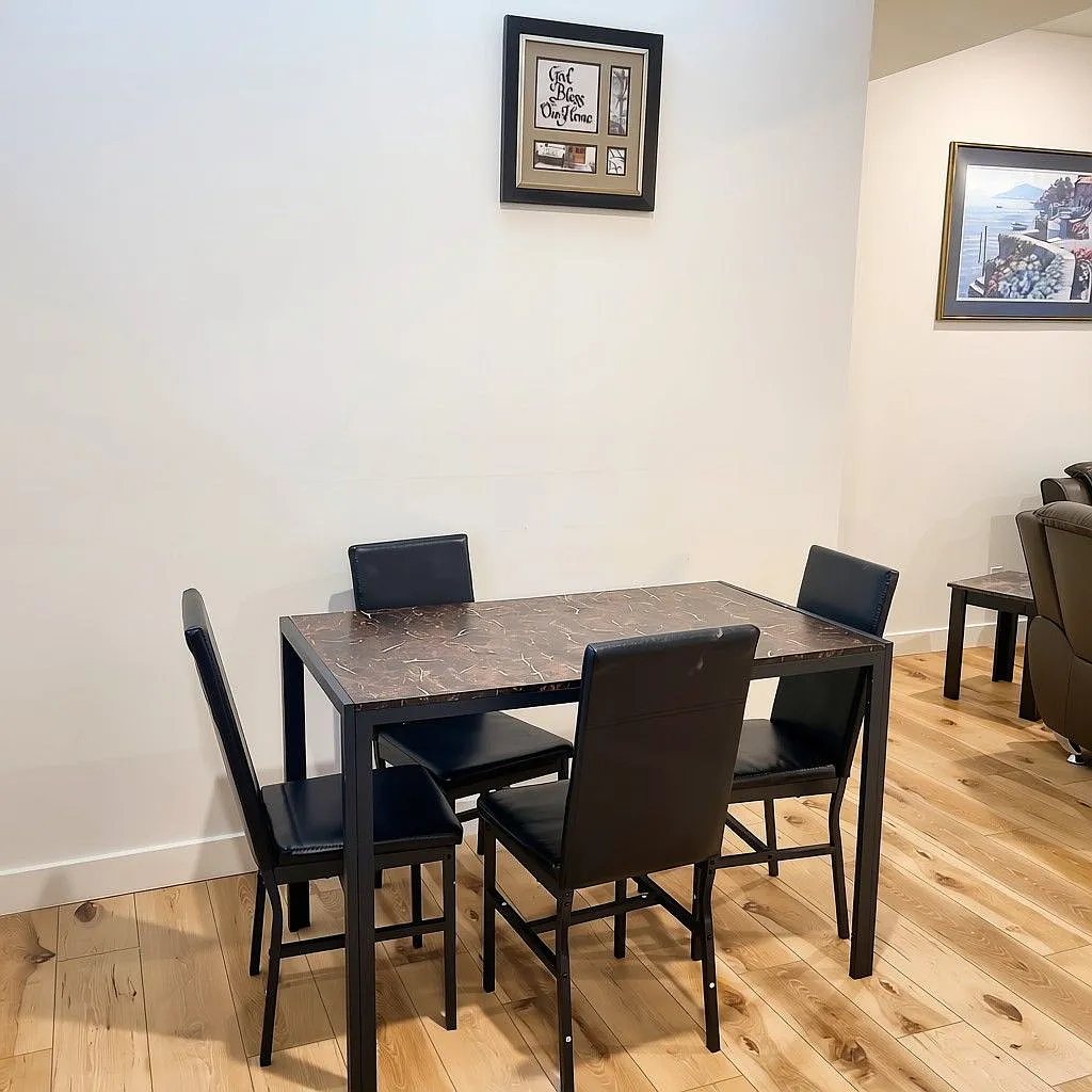 1 bed, 2.5 bath, 1315 sqft, $850 — Photo 4