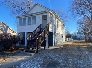 1909 S 11th St, Omaha, NE 68108