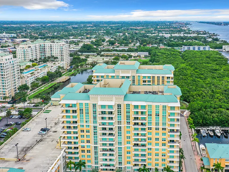 700 E Boynton Beach Blvd #1408 — Photo 34