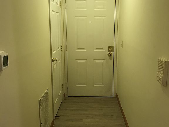 2nd image of 7636 Shawnee Ln APT 208