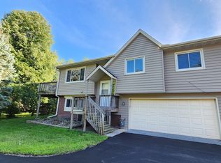 10667 Killdeer St NW, Coon Rapids, MN 55433