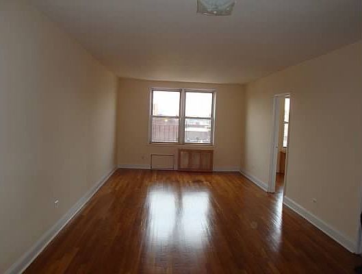 2nd image of 14210 Roosevelt Ave APT 624