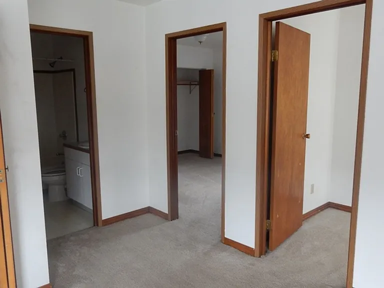 1514 Lynden Way #B — Photo 13