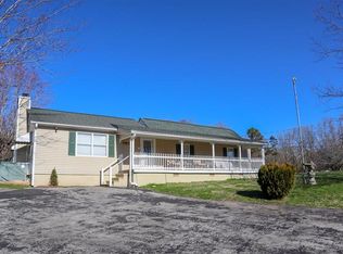 11617 Yarnell Rd, Knoxville, TN 37932