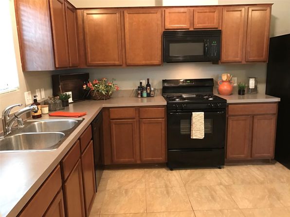 805 N Katydid Ct