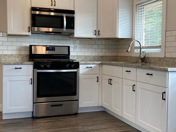 714 Spring St NE #3
