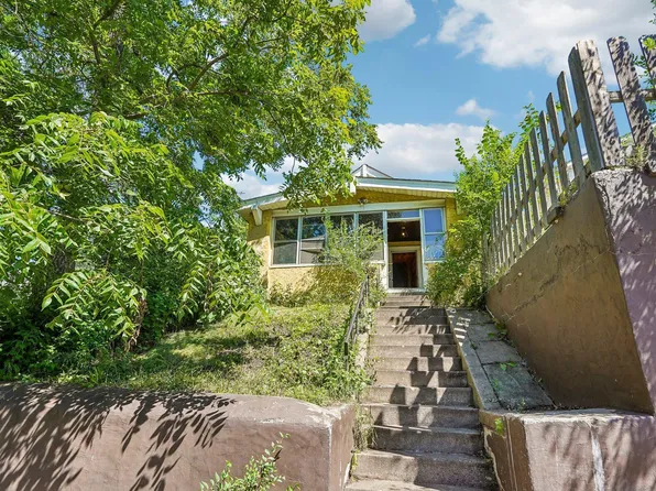 1615 7th St E, Saint Paul, MN 55106