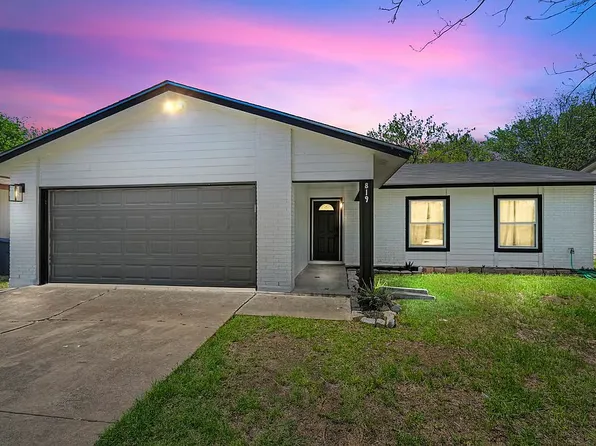 819 Big Sky Dr, San Antonio, TX 78245
