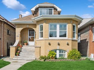 2818 N Long Ave, Chicago, IL 60641