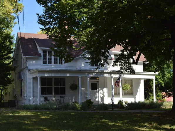 519 W High St, Peoria, IL 61606
