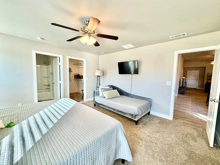3108 Urbana Ave — Photo 25