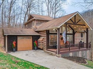 1736 Demory Rd, La Follette, TN 37766