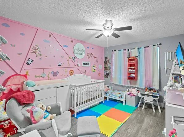 1067 Imperial Lake Road, West Palm Beach, FL 33413