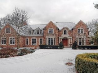 9209 N Island Ct, Flushing, MI 48433