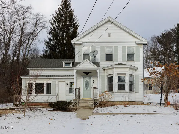 50 Hungerford St, Pittsfield, MA 01201