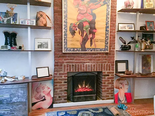 Rented by City Connections Realty | media 11