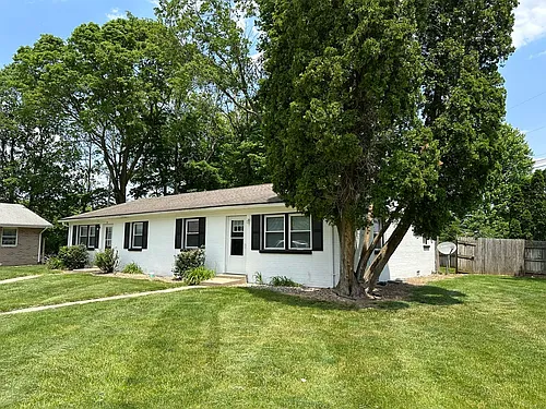 30-32 Morehouse Ct Photo 1