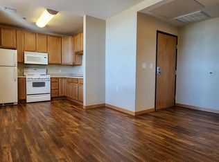 419 5th St NE #411, Jamestown, ND 58401