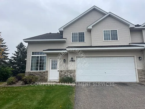 17389 Glacier Way Photo 1