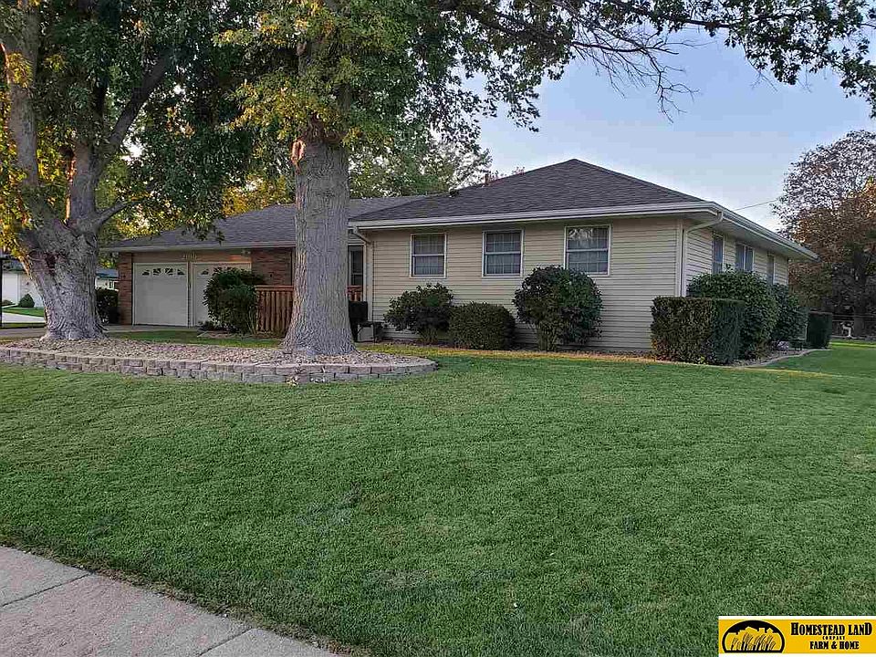 2100 Jefferson St Beatrice NE 68310 Zillow