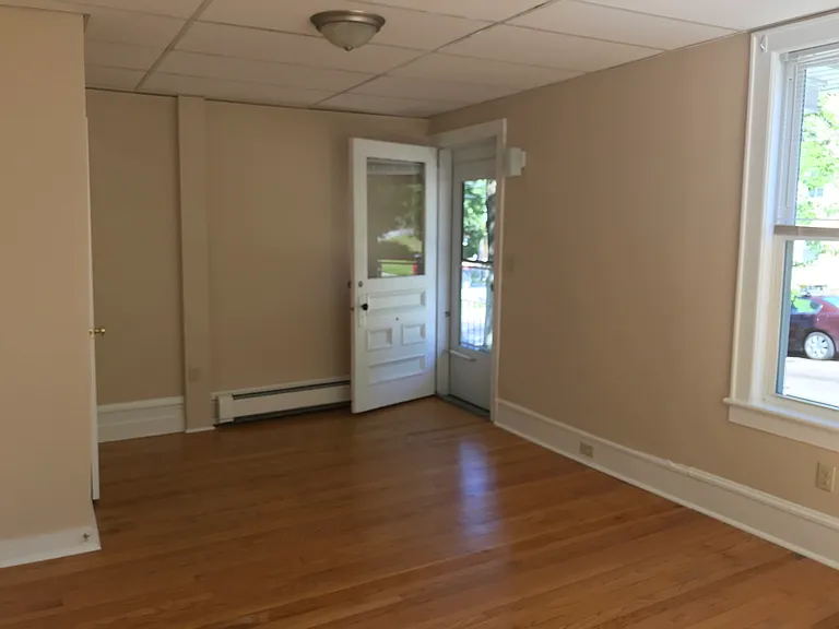 3 Spruce St #A — Photo 5