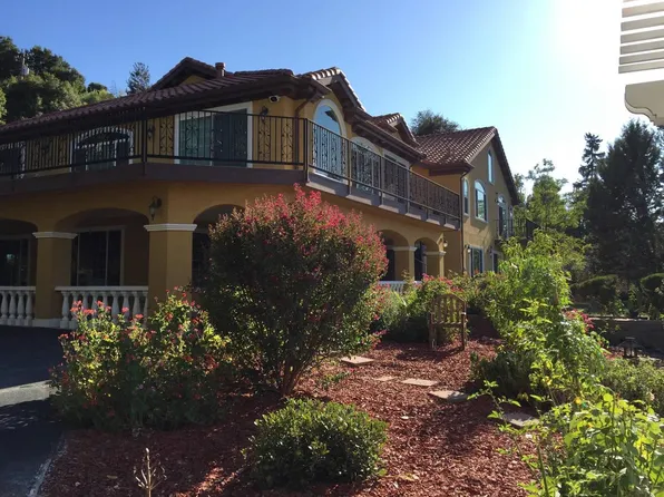 15395 Blossom Hill Rd, Los Gatos, CA 95032