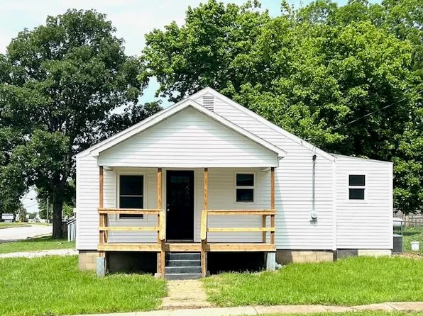 219 S Lillian Avenue, Bolivar, MO 65613
