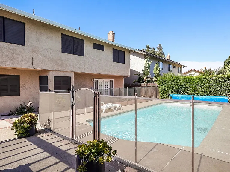 420 Nancy Dr — Photo 5