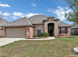2164 Sweet Bay Cir, Bossier City, LA 71111