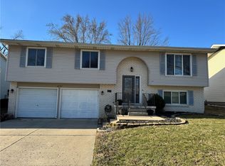 4737 Baker Woods Ln, Decatur, IL 62521