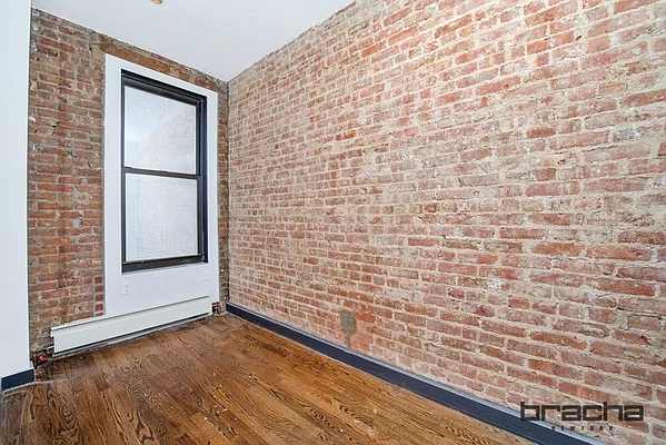 Rented by Keller Williams NYC | media 8