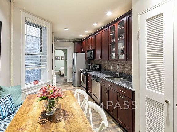 5th image of 456 Prospect Ave #6