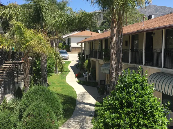 6842 Valmont St APT 20, Tujunga, CA 91042