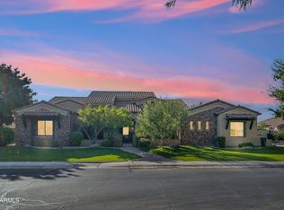 5900 S Gemstone Dr, Chandler, AZ 85249