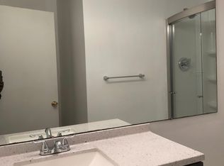 3208 Golf View Dr, Newark, DE 19702